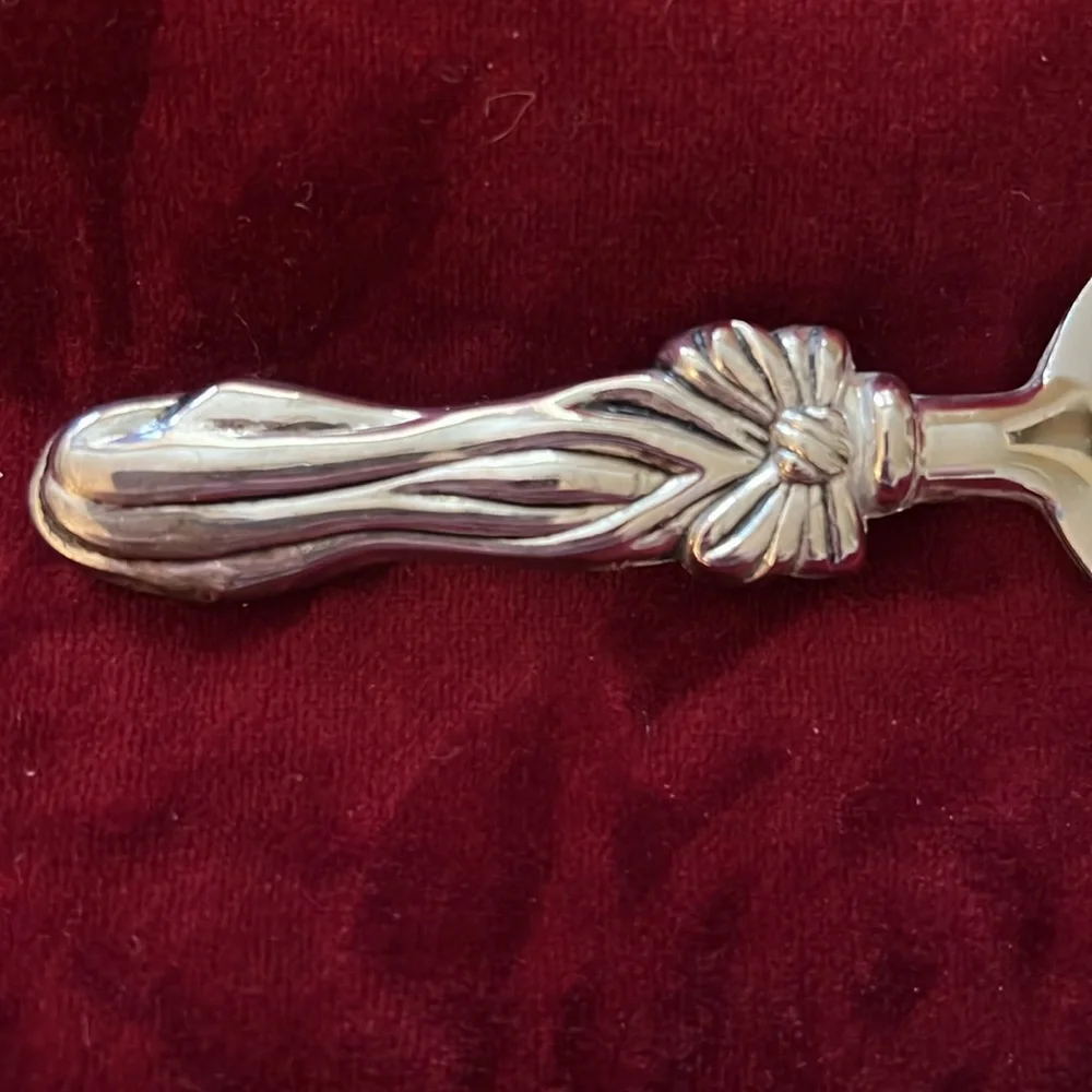 Silverplated Hostess Appetizer/Cheese Knife Set